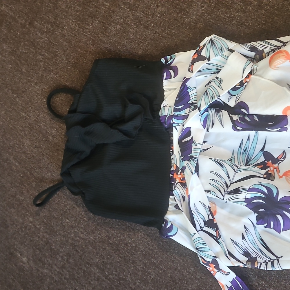 Shein Floral Black and White Kids Dress - Picture 2 of 5